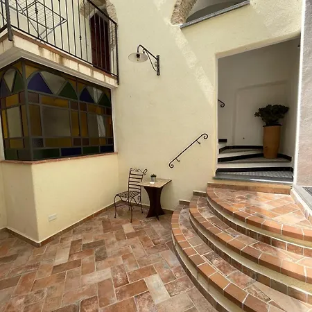 Guest house A Burga Du Muntin